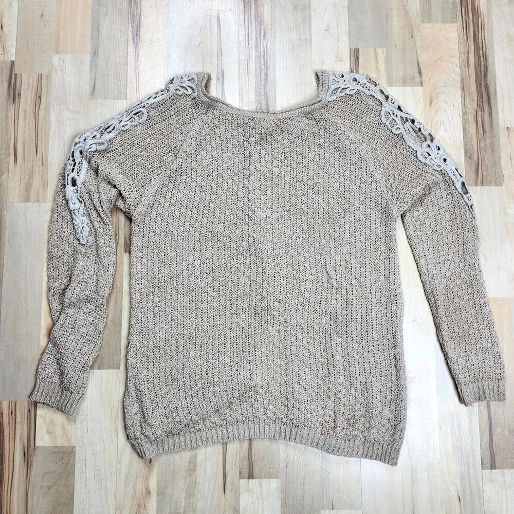 Beige Knit Sweater with Lace Shoulder Detail Long Sleeve Casual Pullover‎